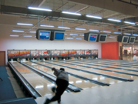 bowling 2.jpg